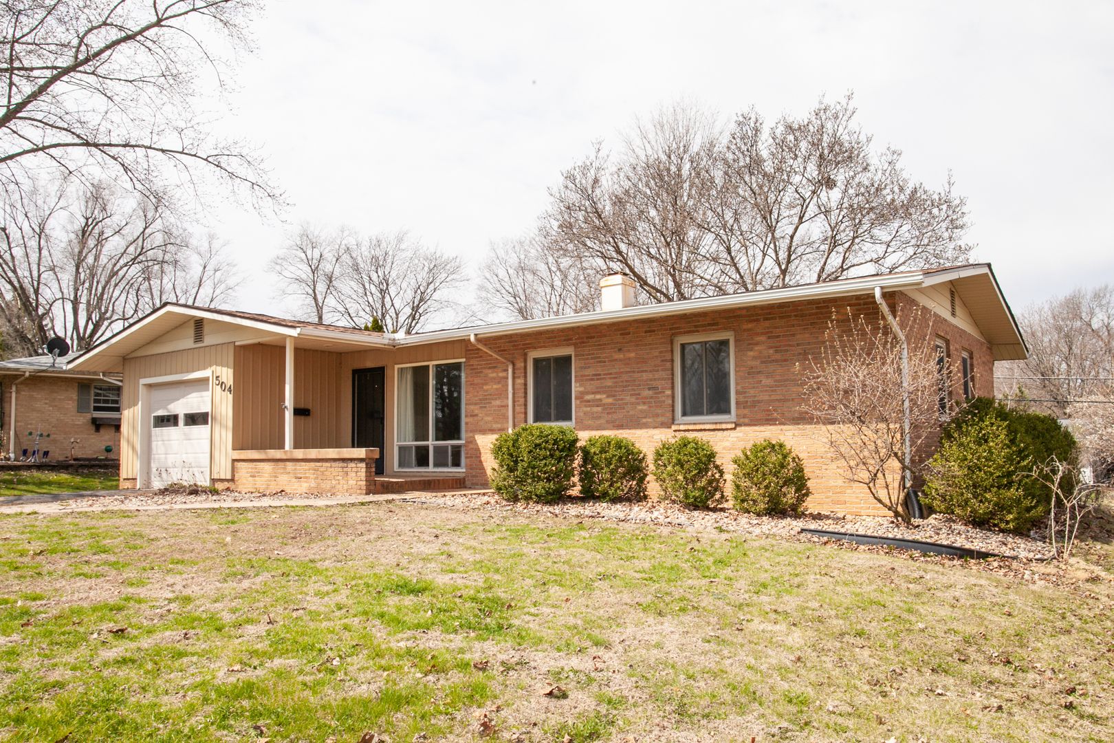 504 Radliff Road — Bloomington, IL 61701