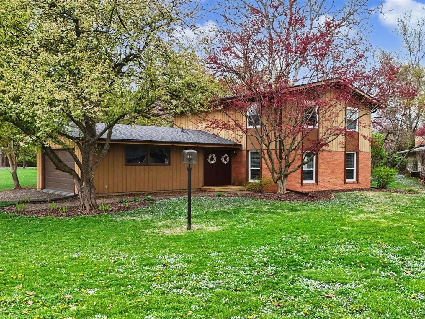 26 Willow Court — Champaign, IL 61822