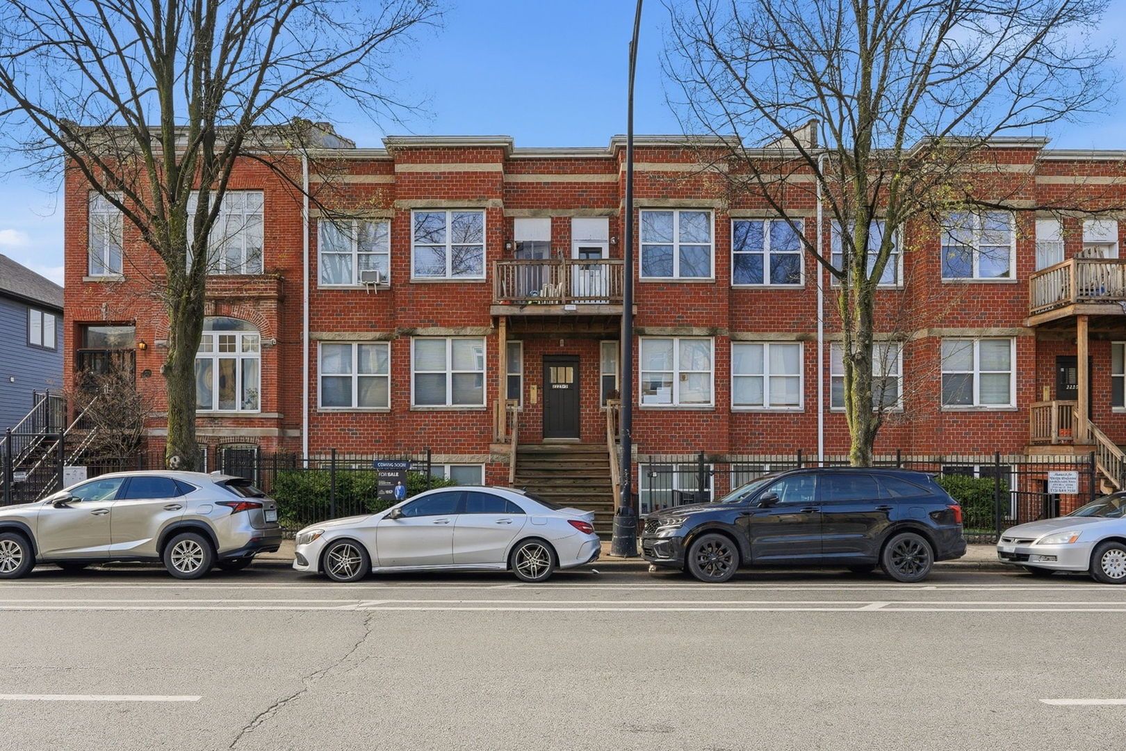 2225 W Warren Boulevard #A3 — Chicago, IL 60612