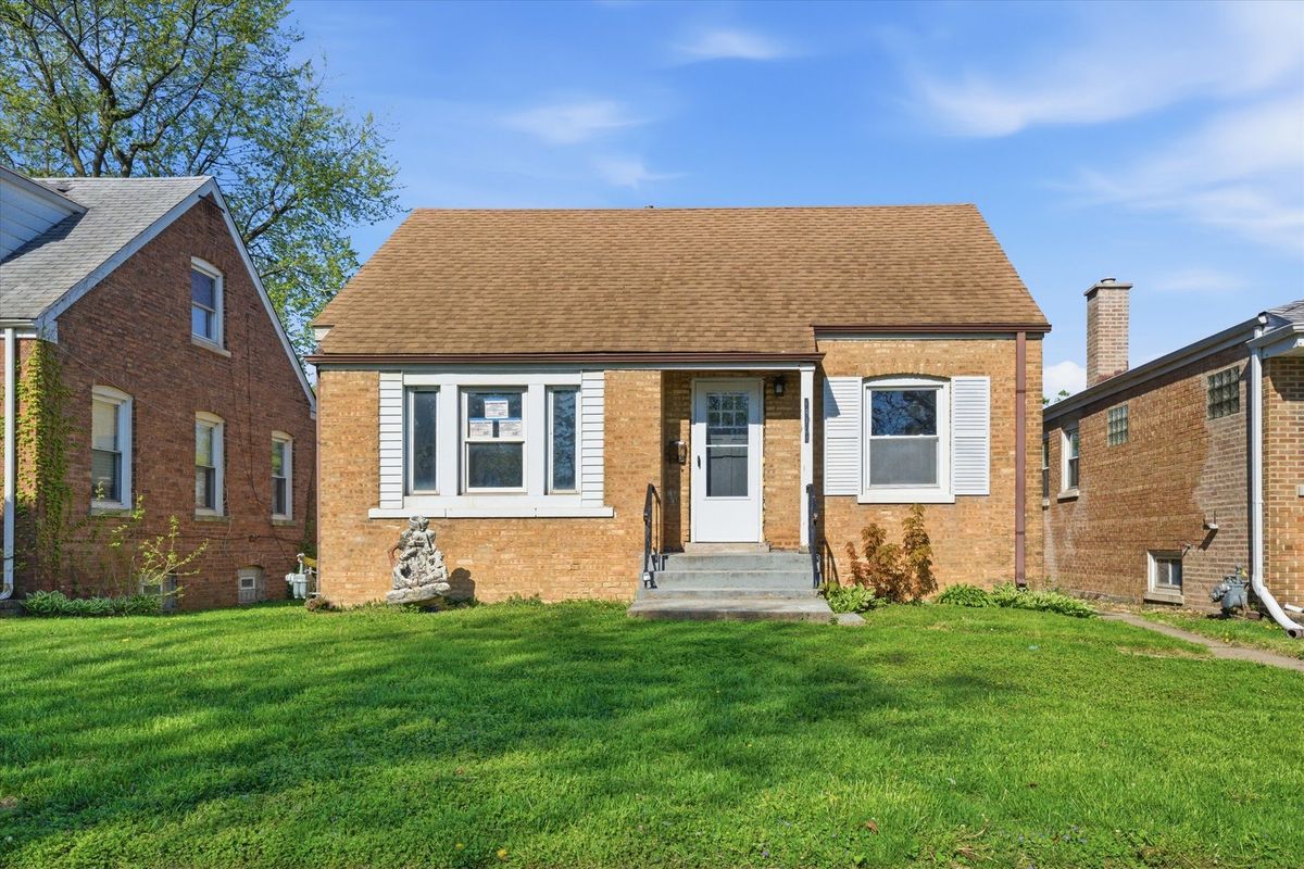 14104 Clark Street, Riverdale, IL 60827