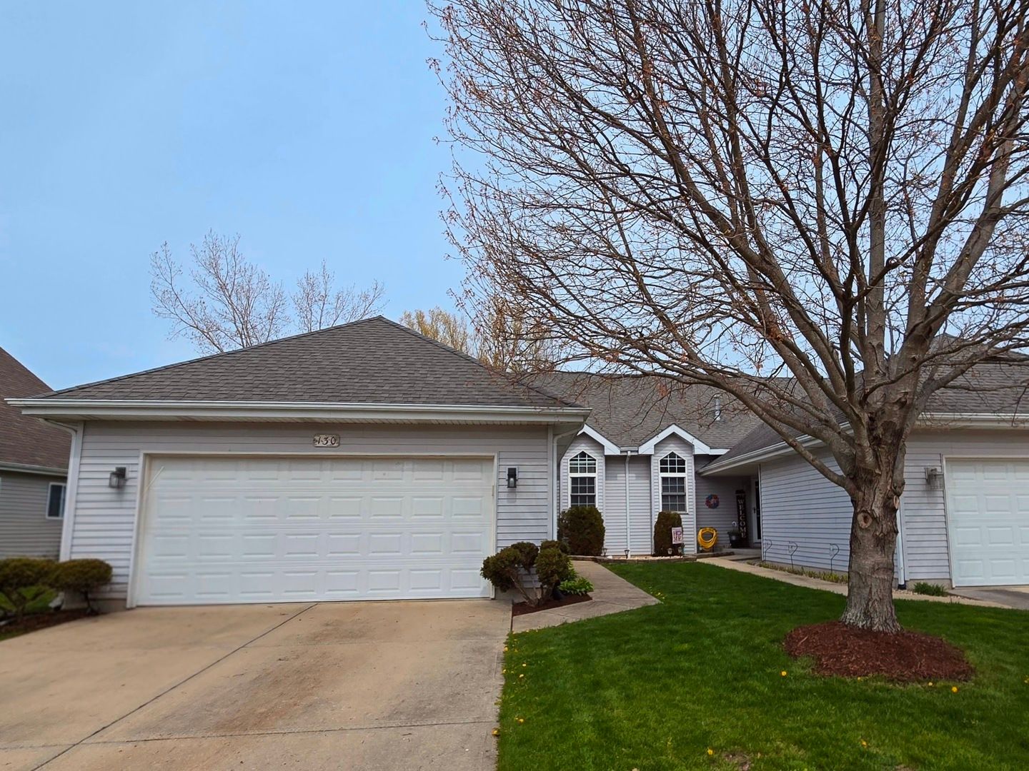 130 S McGinty Street — Diamond, IL 60416