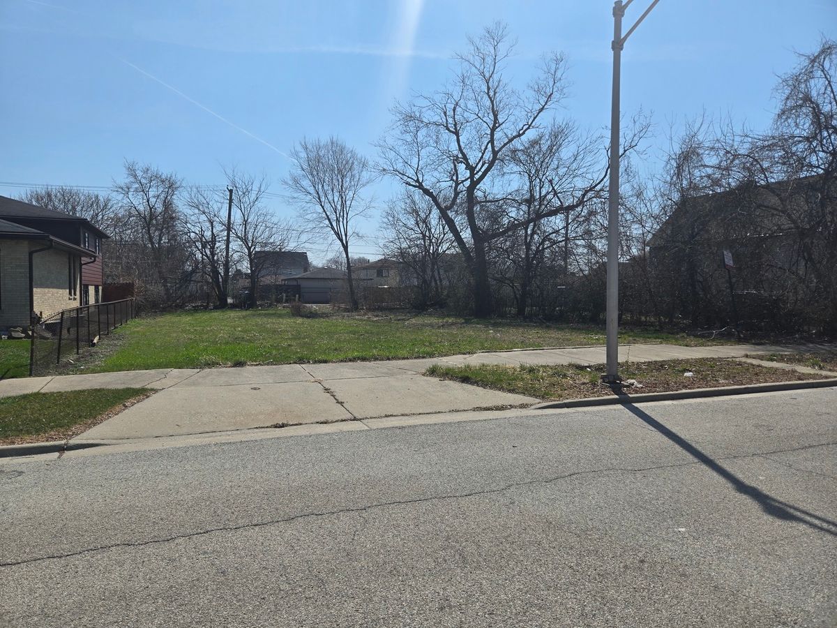 1449 120th Street, Chicago, IL 60643