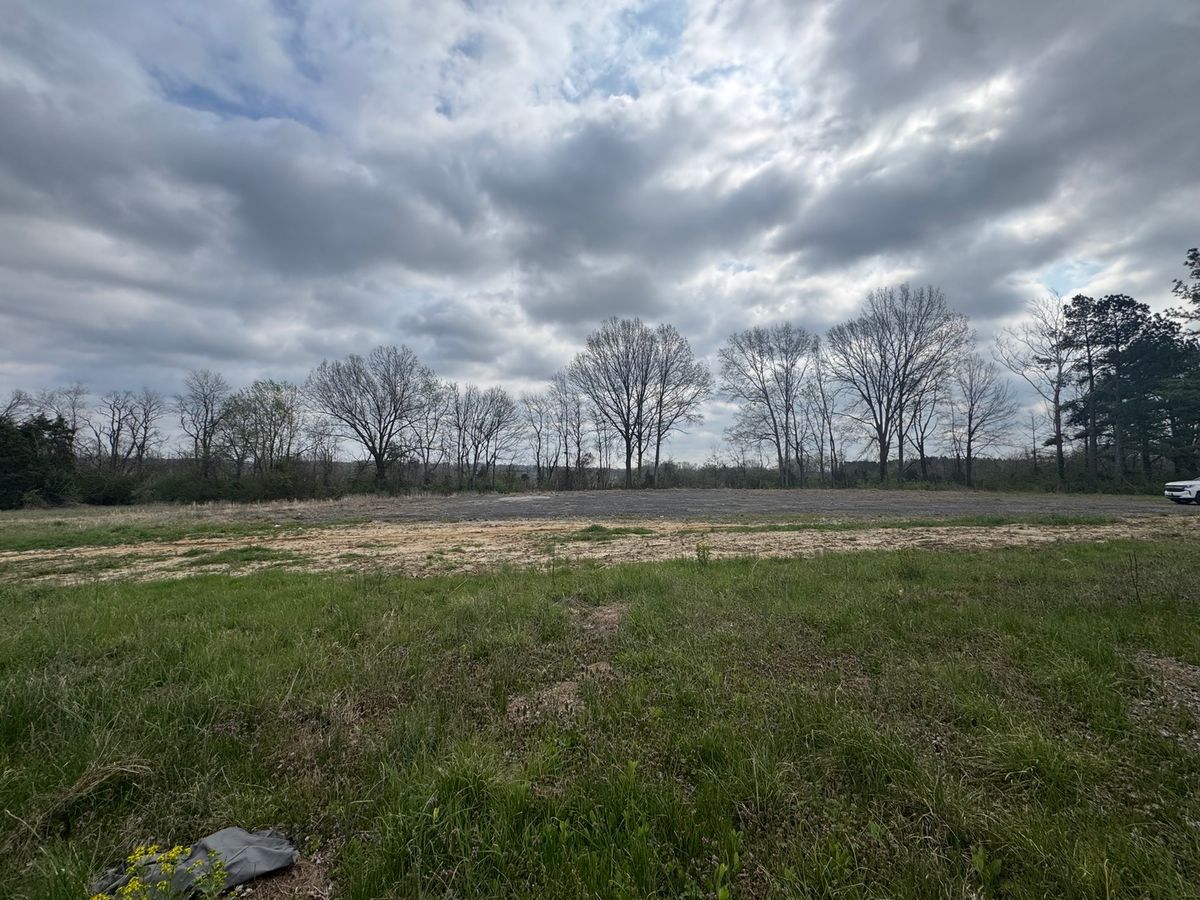 900 Old Route 146 Loop, Vienna, IL 62995