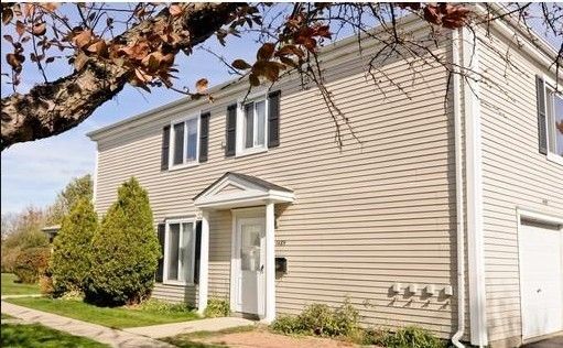 1485 Quaker Lane #116D — Prospect Heights, IL 60070