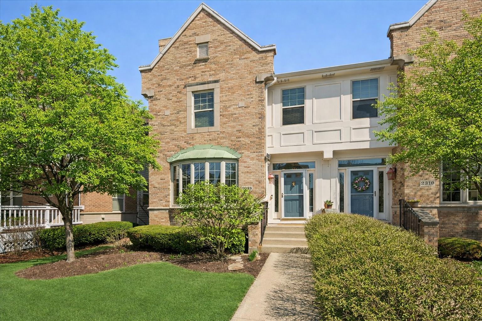2325 Sundrop Drive — Glenview, IL 60026