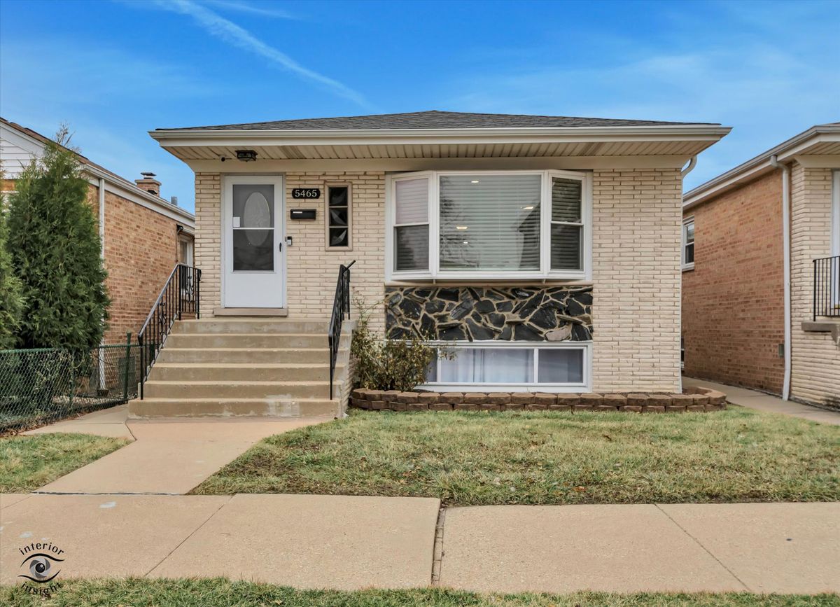 5465 Nottingham Avenue, Chicago, IL 60656
