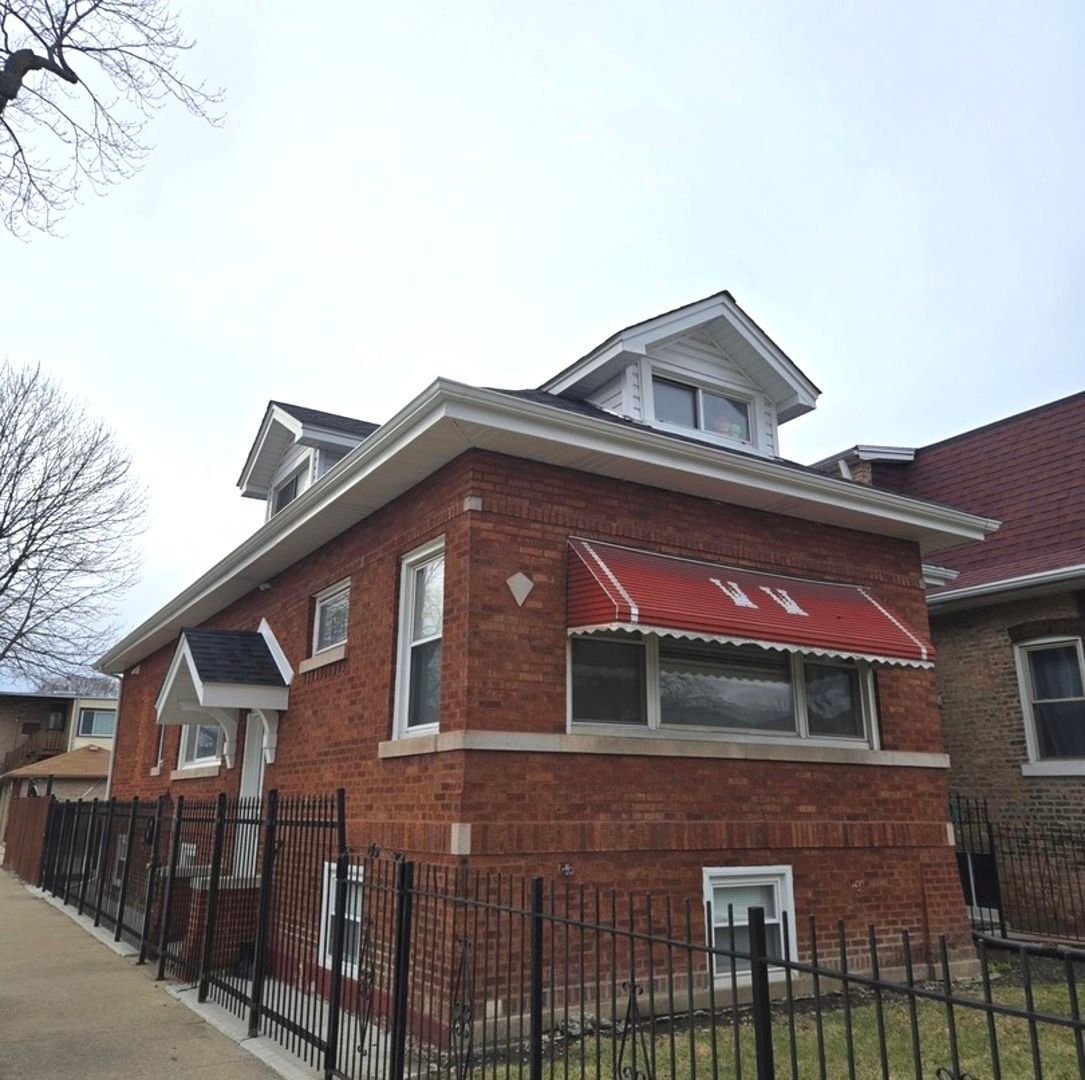 1400 LOTUS Avenue, Chicago, IL 60651