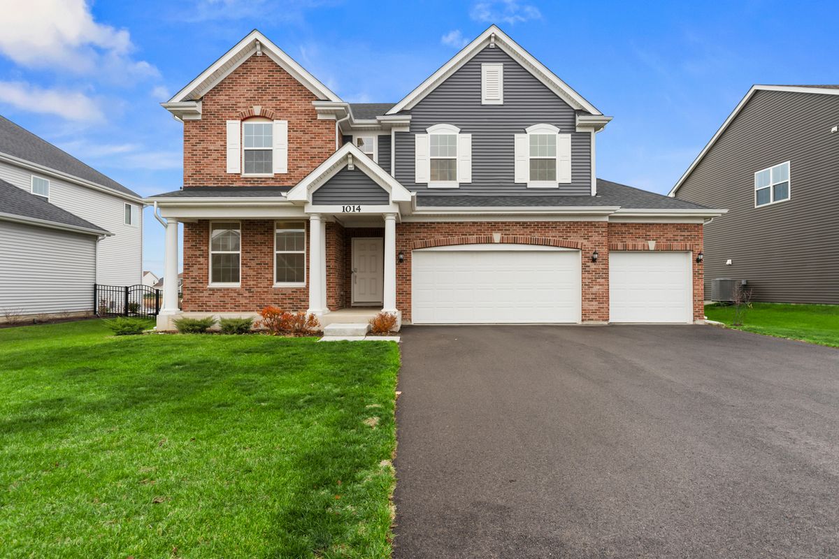 1014 Dr. John Burkey Drive, Algonquin, IL 60102