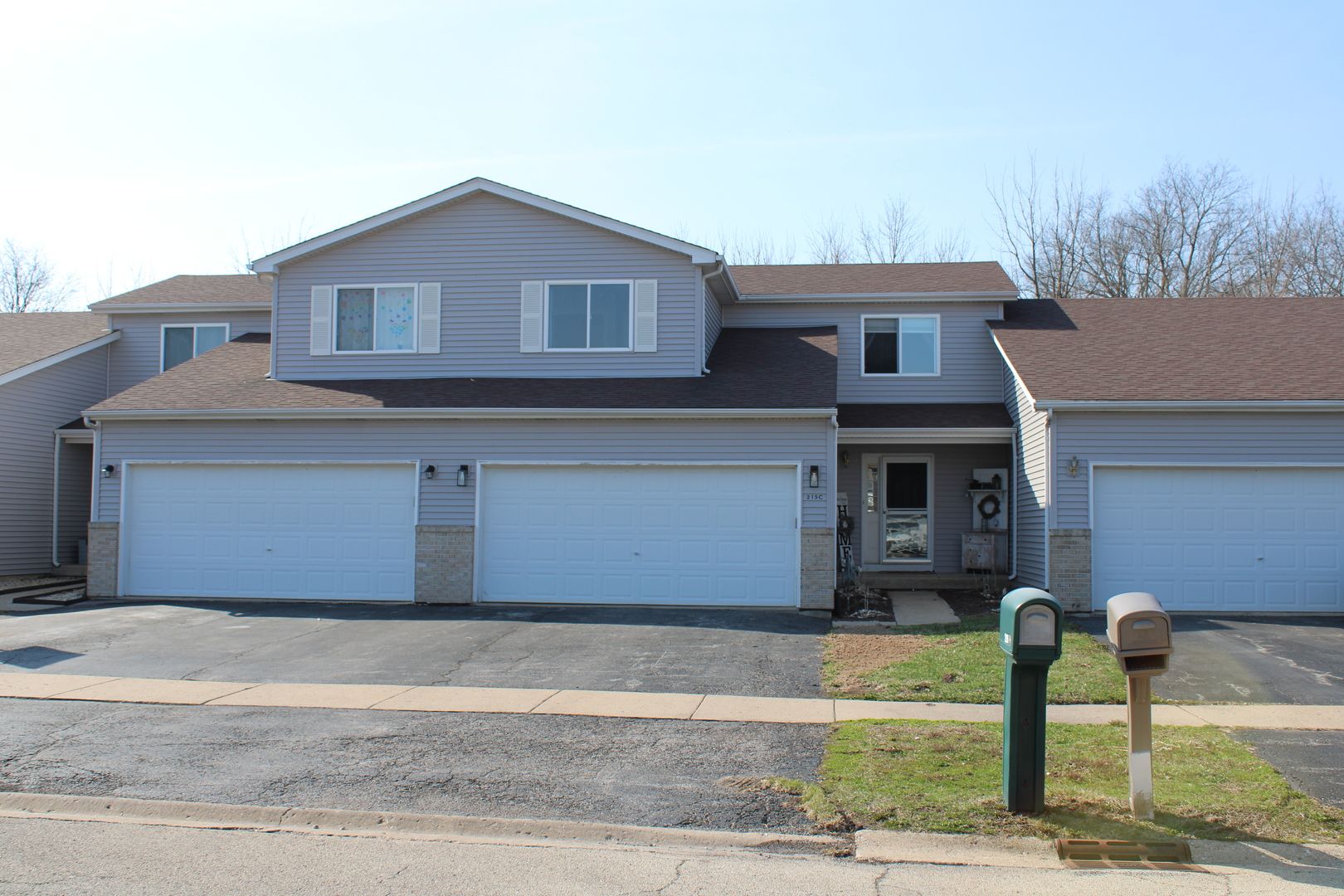215 Morrow Street #C — Somonauk, IL 60552