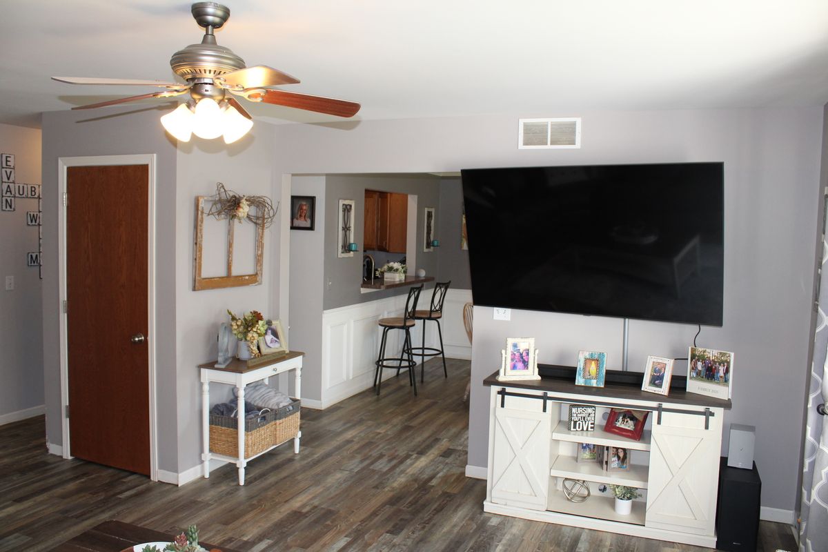 215 Morrow Street #C, Somonauk, IL 60552