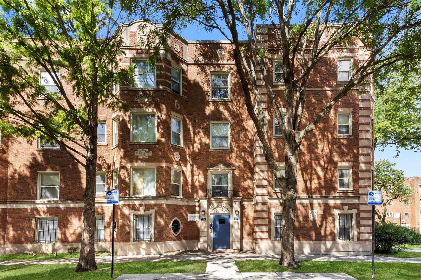 854 E 82nd Street #2 — Chicago, IL 60619