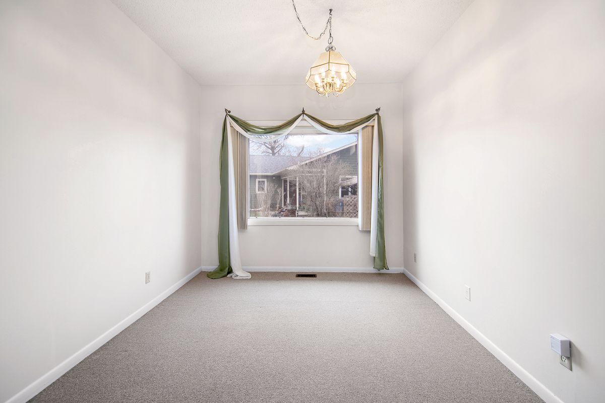 126 Sun Street, Cabery, IL 60919