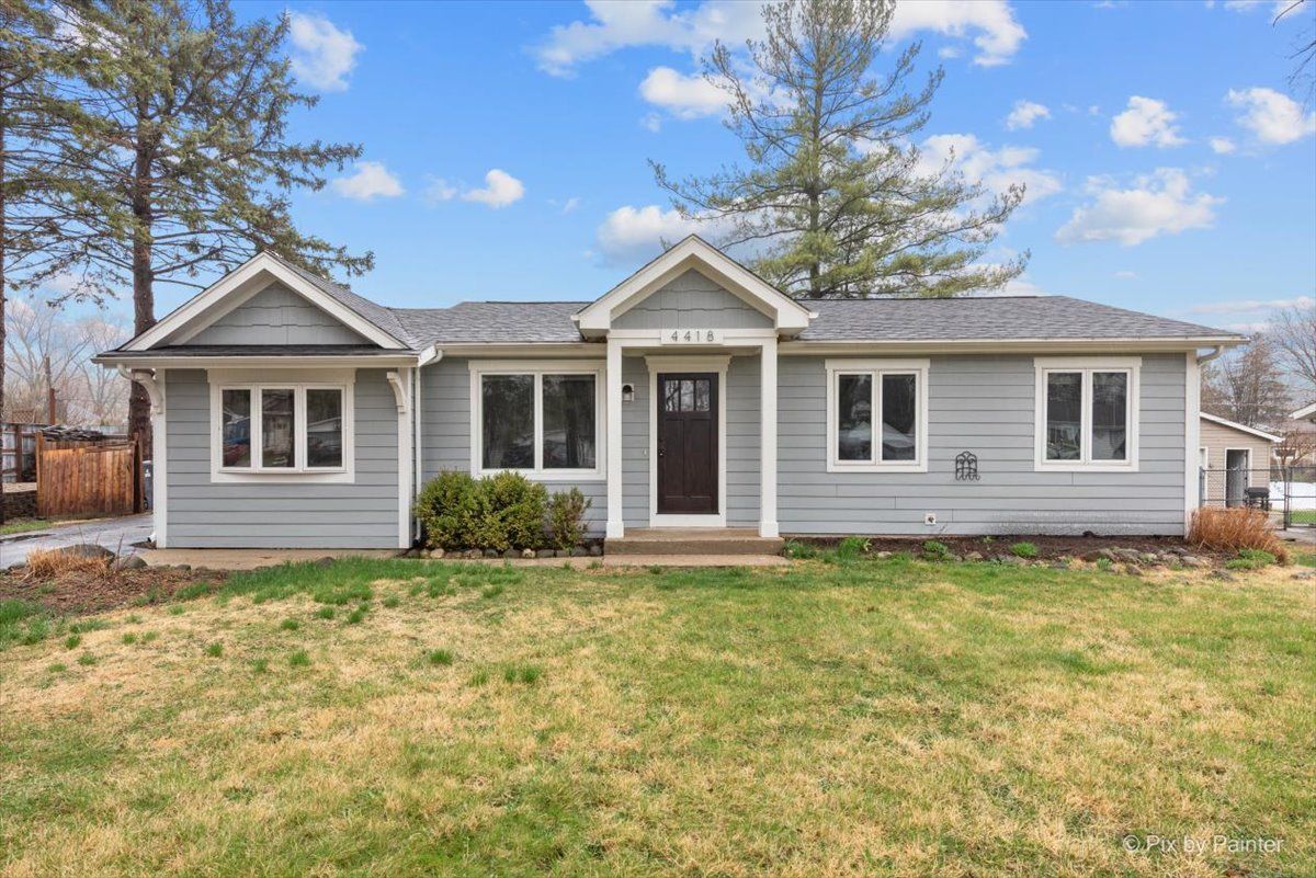 4418 Hickorynut Drive — McHenry, IL 60051