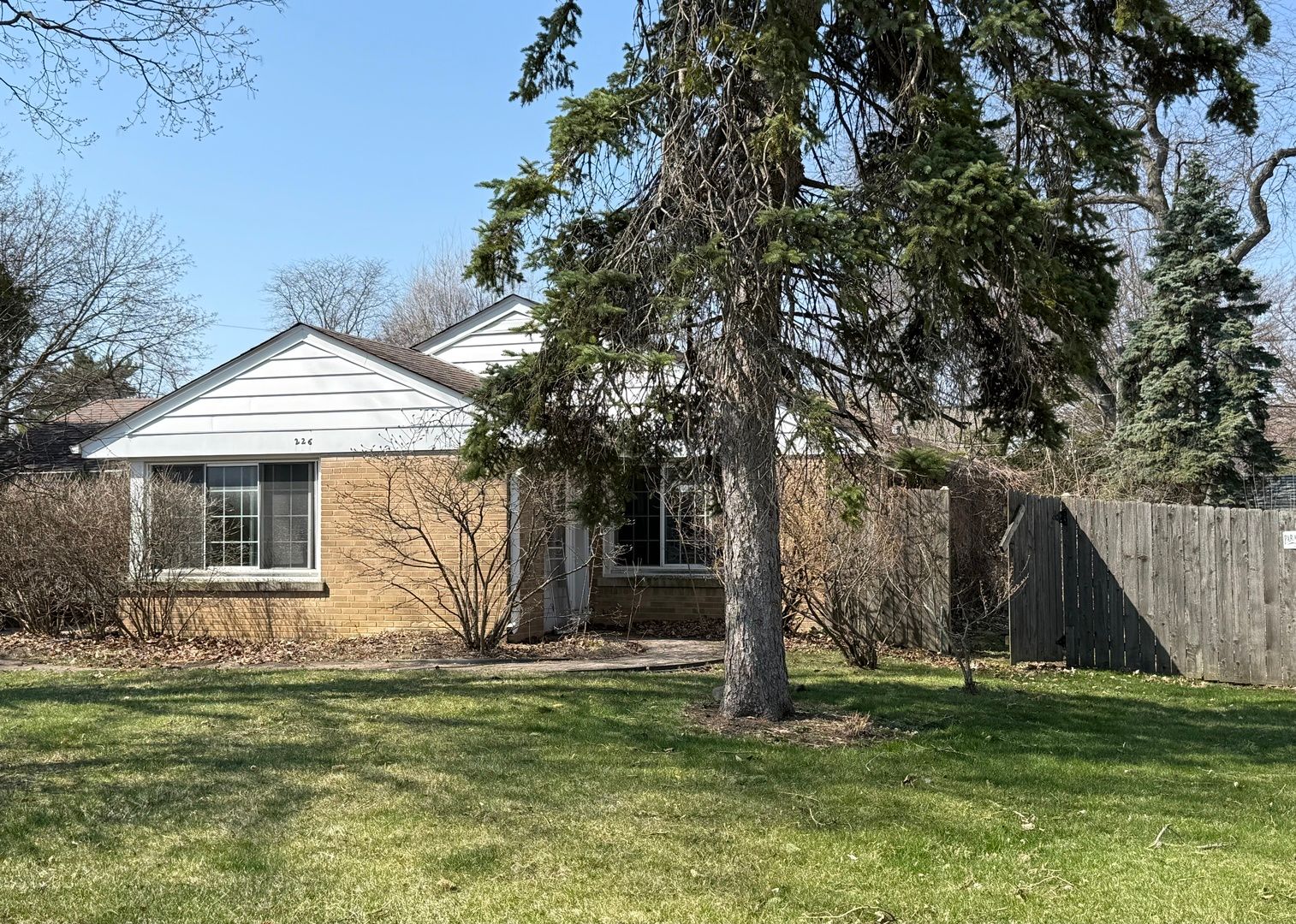 226 S Plum Grove Road — Palatine, IL 60067