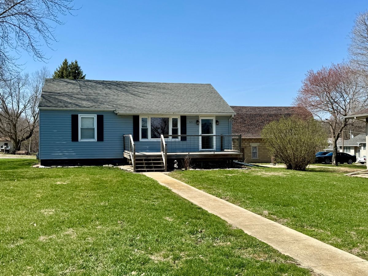 515 PARK Street, Sheffield, IL 61361
