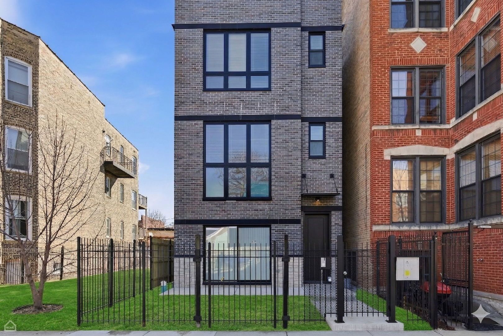 4841 Prairie Avenue — Chicago, IL 60615