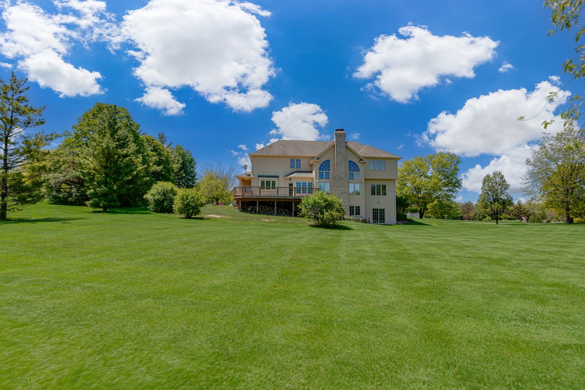 4N365 Saint Andrews Trace Lane, West Chicago, IL 60185