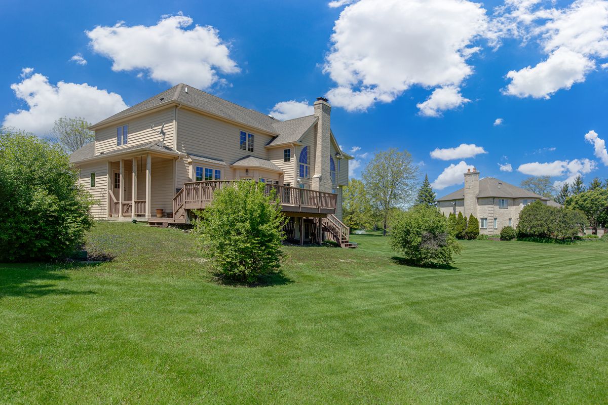 4N365 Saint Andrews Trace Lane, West Chicago, IL 60185