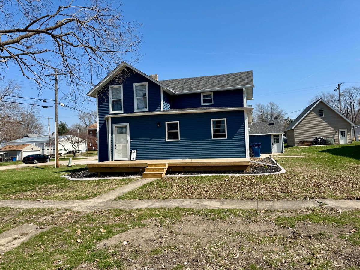 304 S Church Street, Sheffield, IL 61361