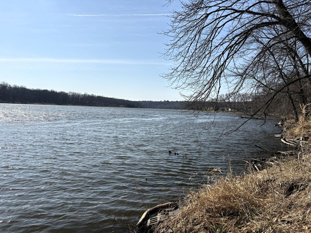 7887 Lowell Park Road, Dixon, IL 61021