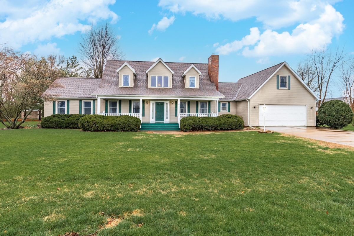 1402 Indiana Avenue, Pontiac, IL 61764