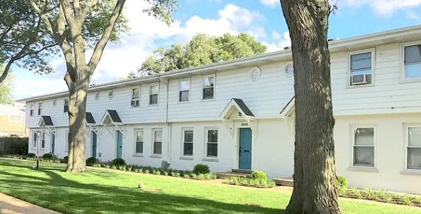 3119 Lake Avenue #E — Wilmette, IL 60091