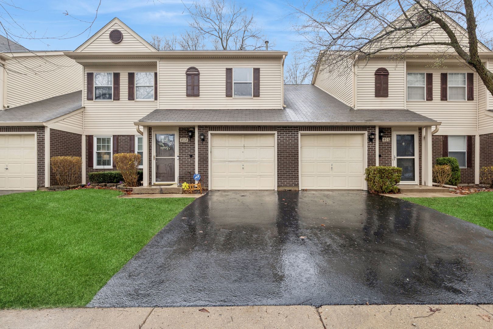 404 Ballard Drive — Algonquin, IL 60102