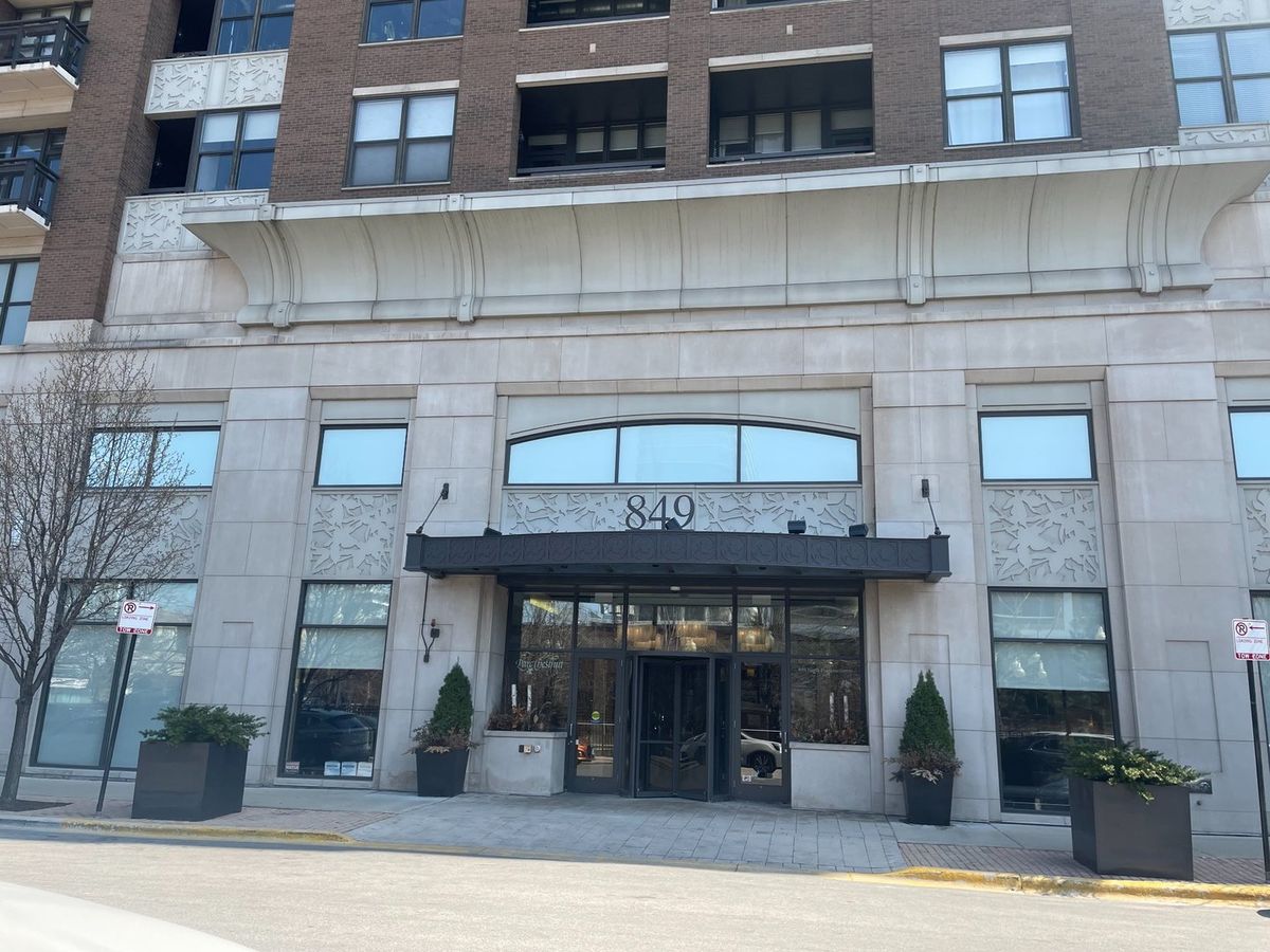 849 Franklin Street, Chicago, IL 60610