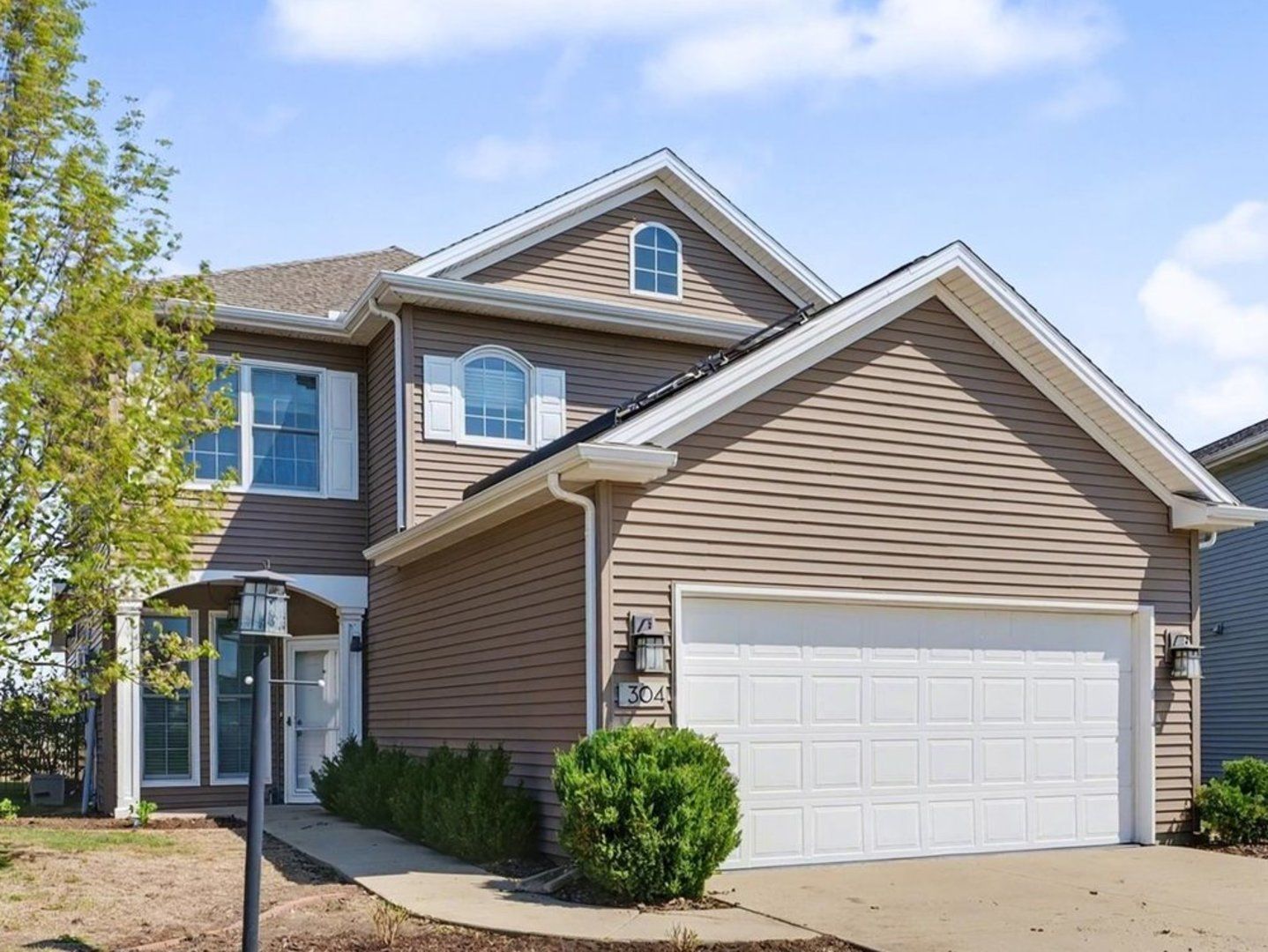 304 Luria Lane — Champaign, IL 61822