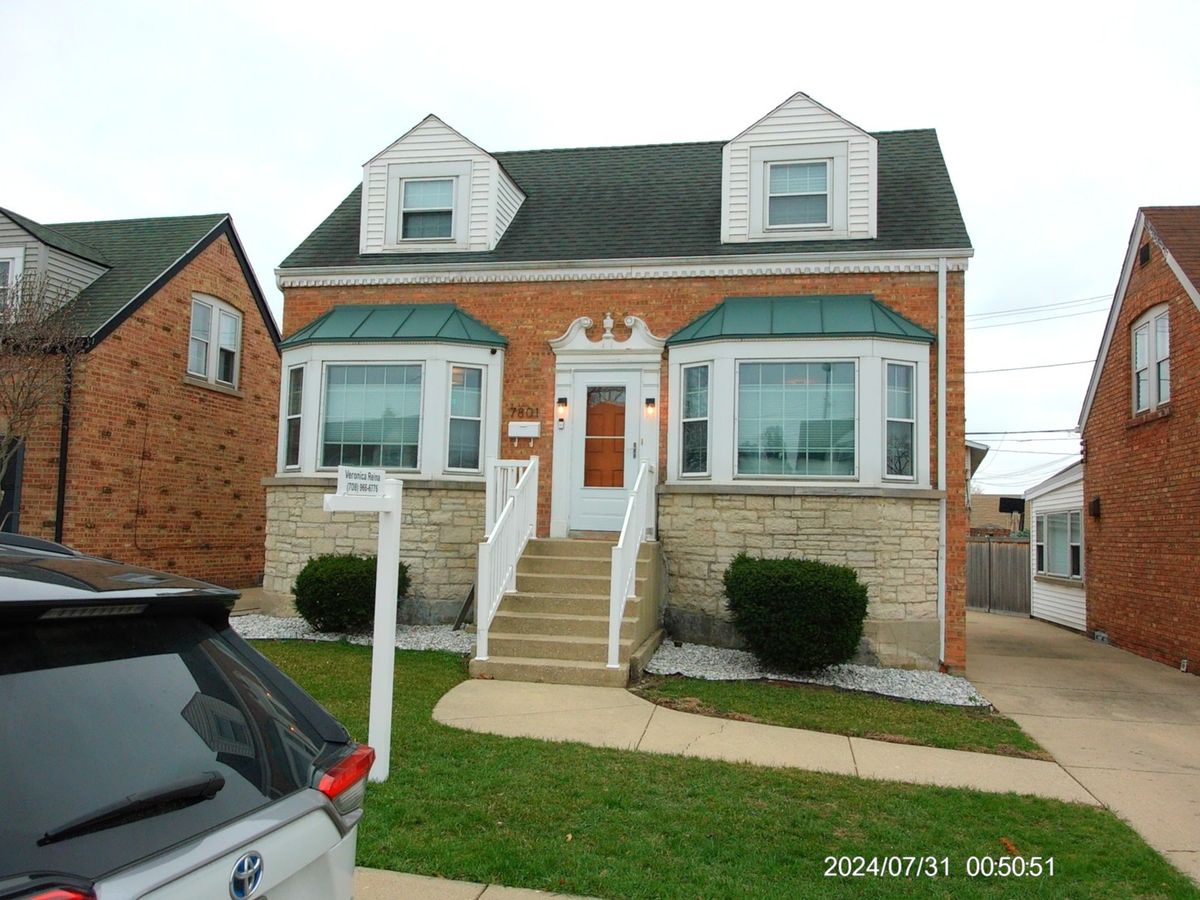 7801 Victoria Street, Chicago, IL 60631