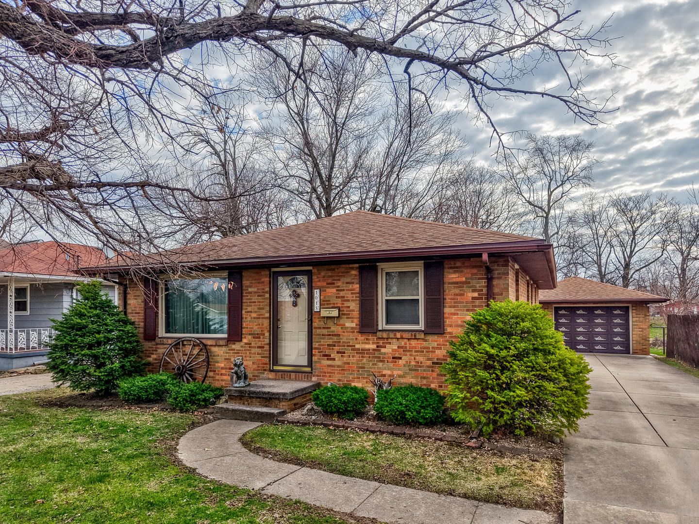 1015 S Park Street — Streator, IL 61364