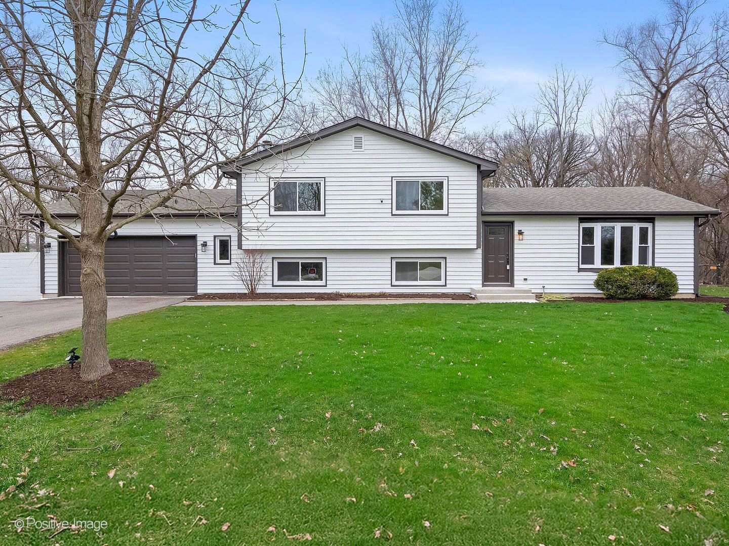 30W243 Wiant Road — West Chicago, IL 60185
