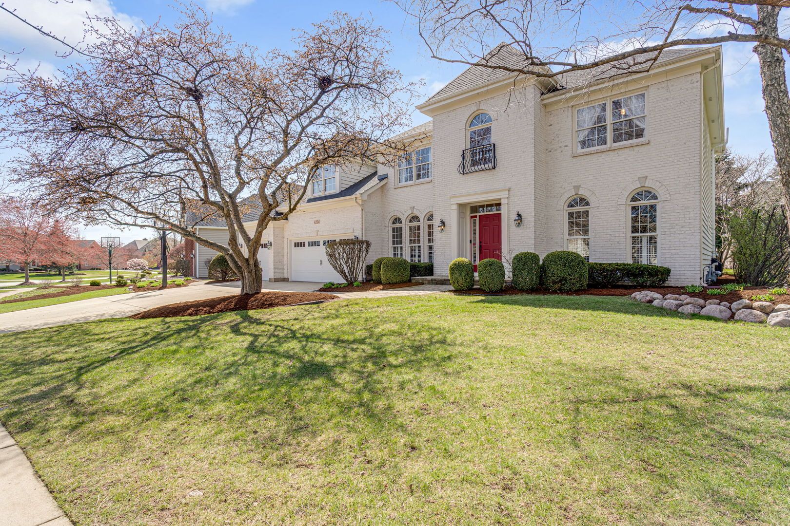 4224 Colton Circle — Naperville, IL 60564