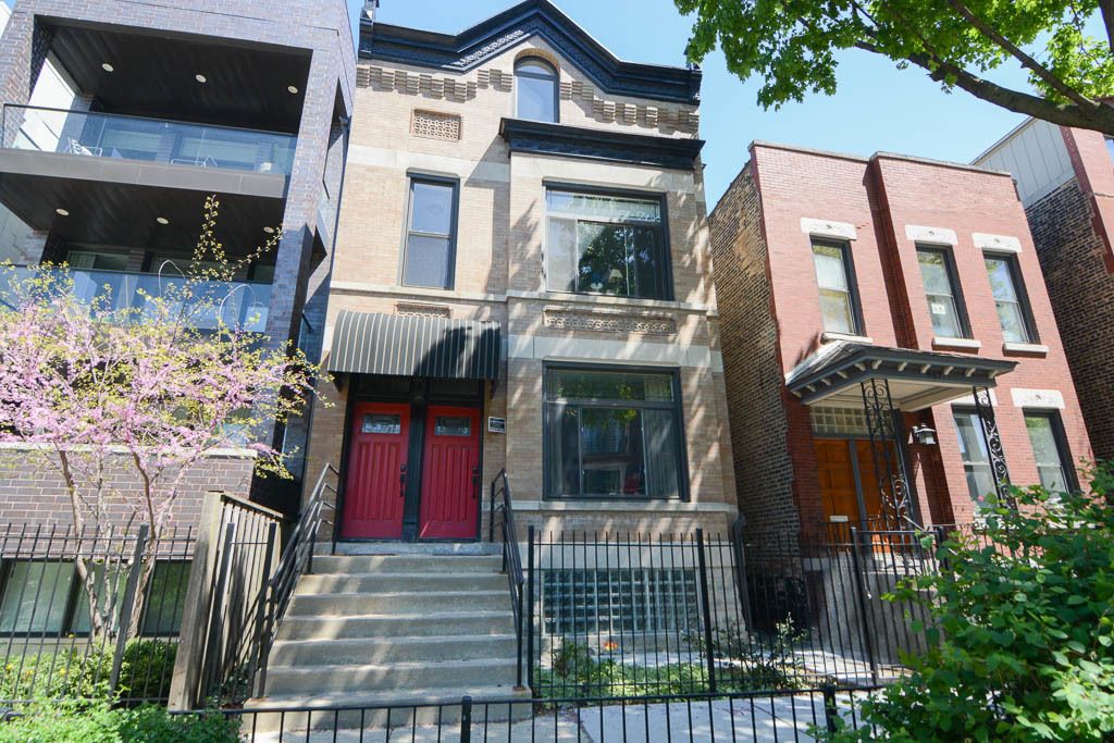 949 N Winchester Avenue #3 — Chicago, IL 60622