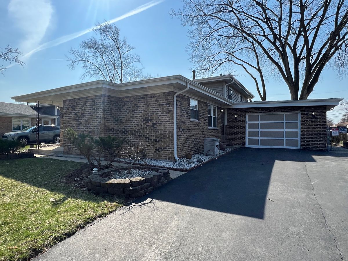 4367 Henry Street, Oak Forest, IL 60452