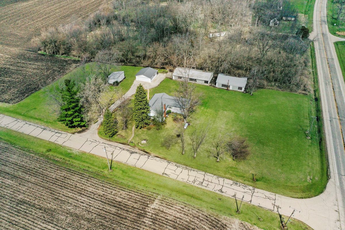 3098 Co Rd 350N Road, Rutland, IL 61358