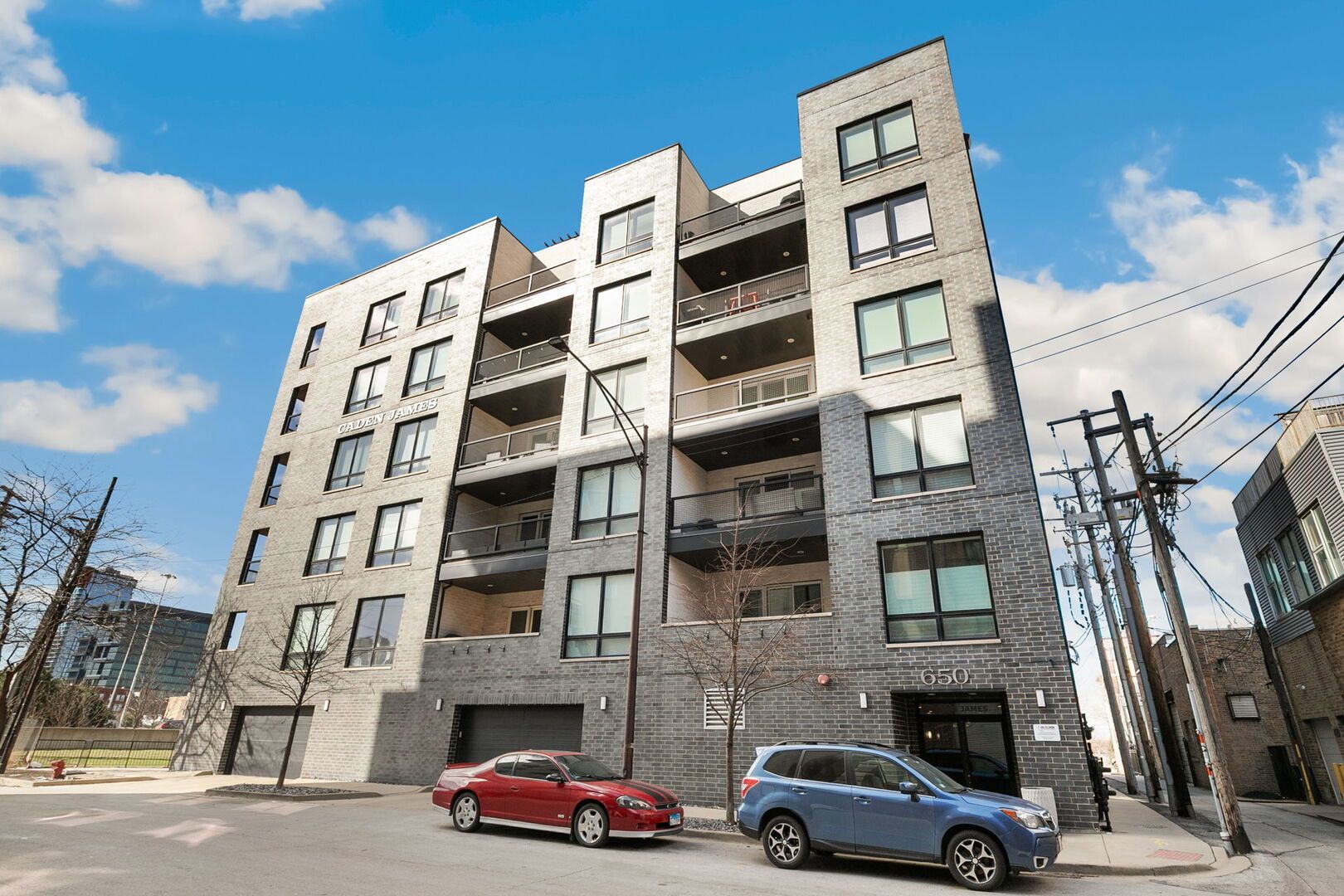 650 Morgan Street — Chicago, IL 60642