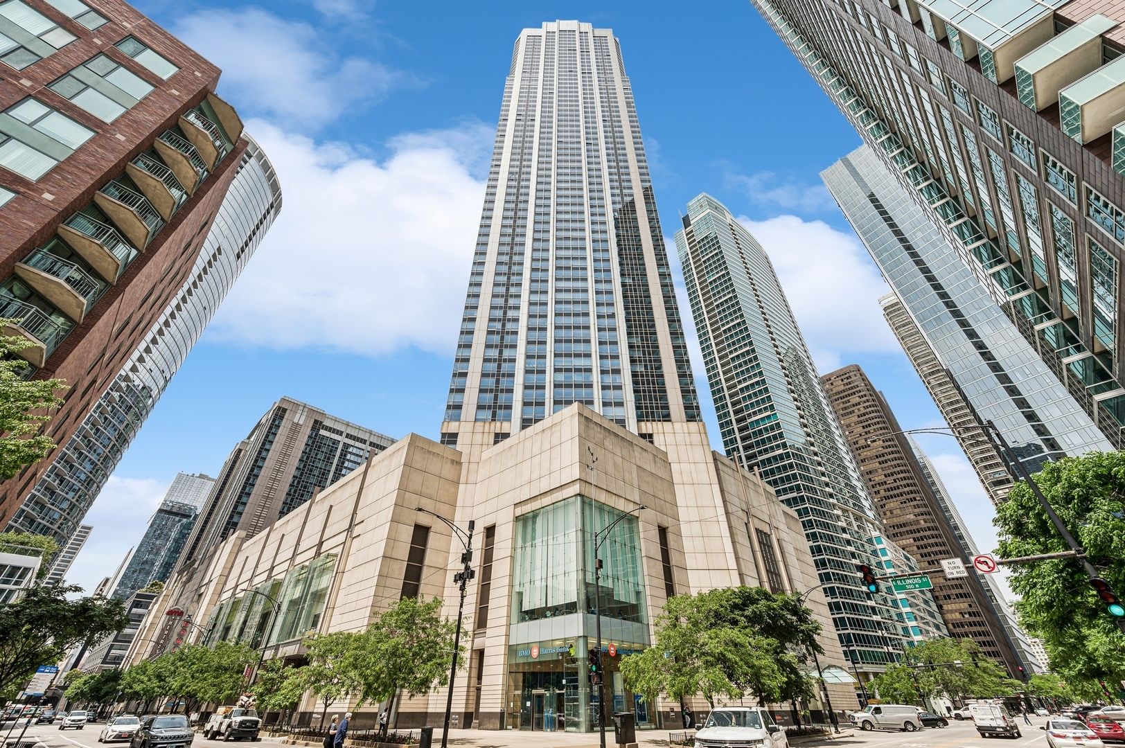 512 N McClurg Court #1410 — Chicago, IL 60611