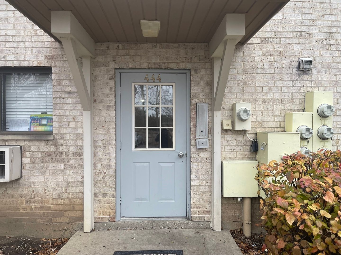 444 E Osage Lane #2A — Palatine, IL 60074