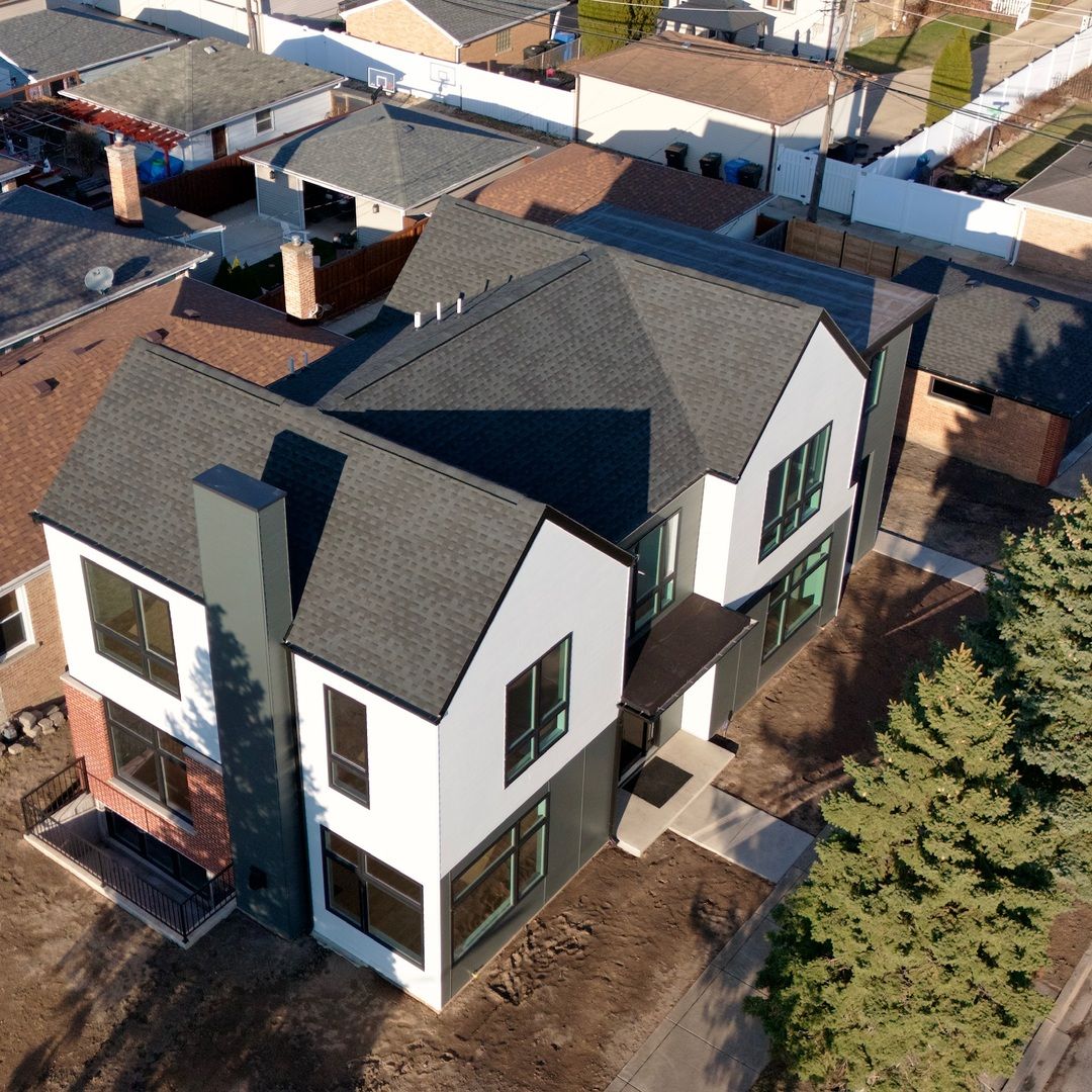 7301 Oriole Avenue, Chicago, IL 60631