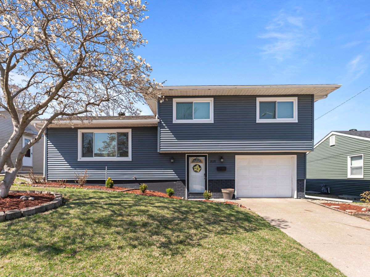 2628 Gayman Avenue, Davenport, IA 52804