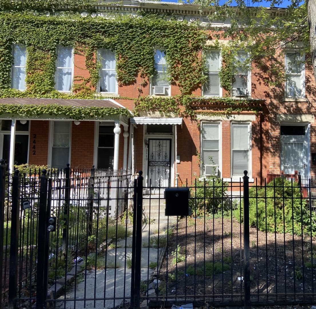 2440 Lexington Street, Chicago, IL 60612