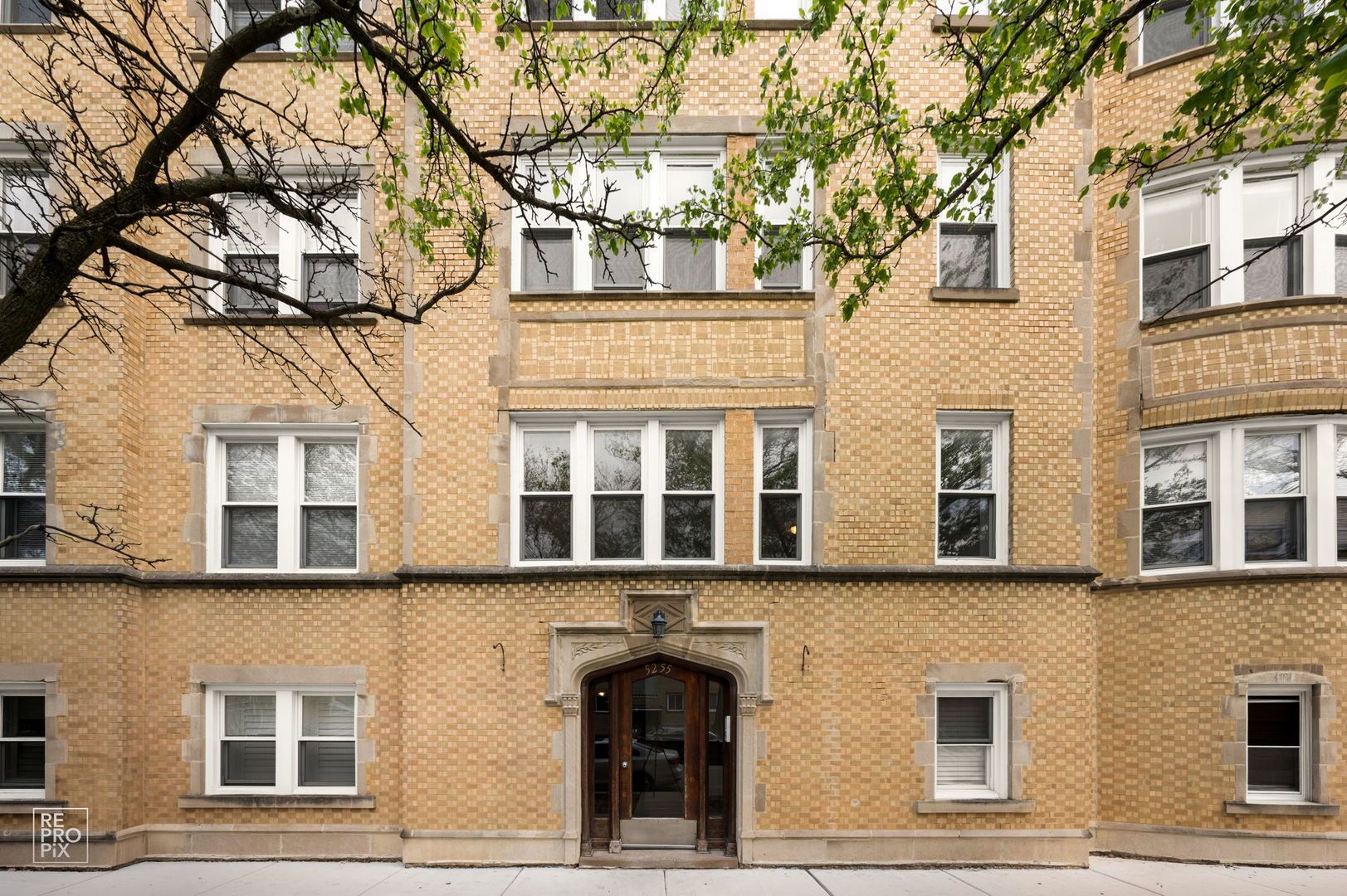 5255 N Rockwell Street #1 — Chicago, IL 60625