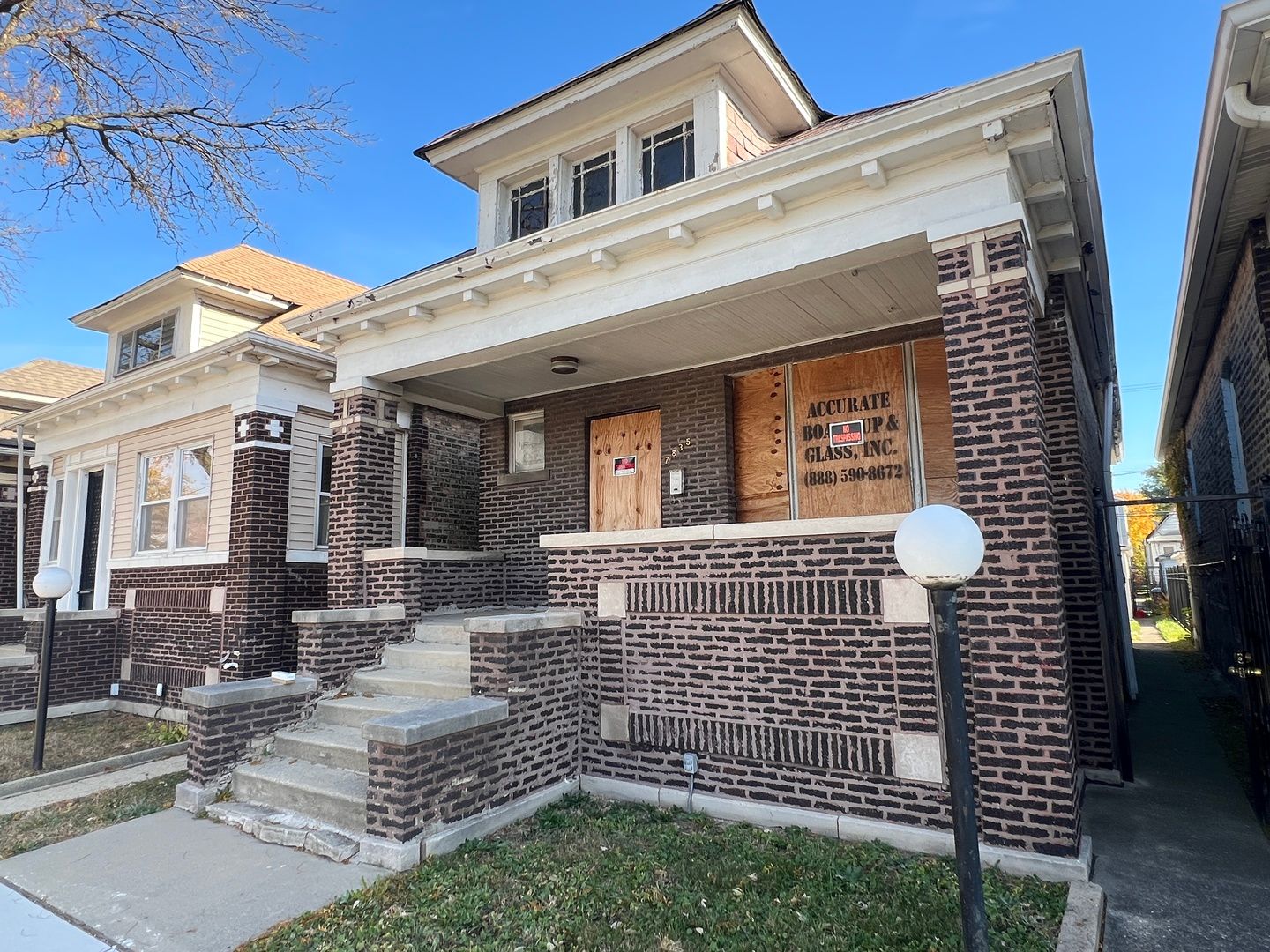 7835 S Rhodes Avenue — Chicago, IL 60619