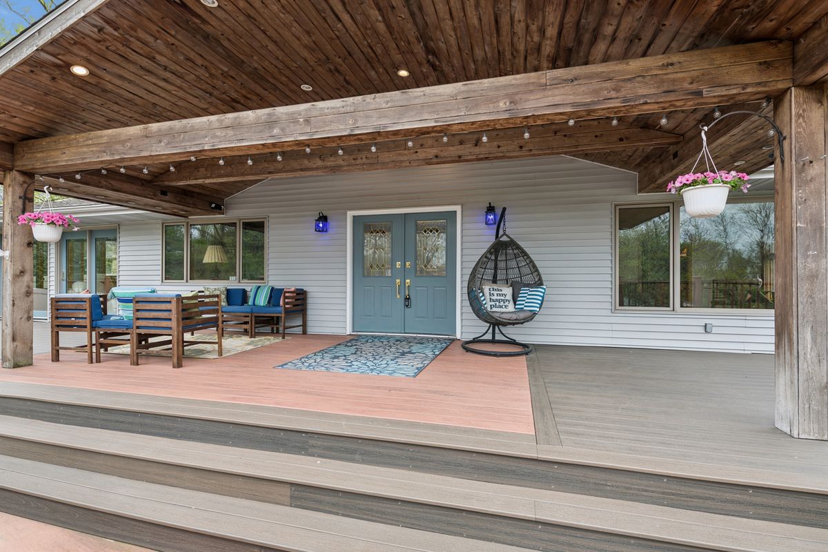 245 Circle Drive, New Lenox, IL 60451