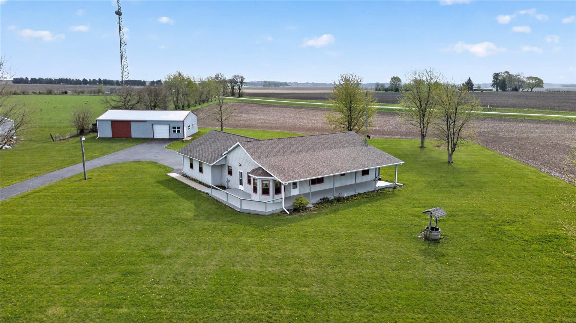 1936 Hoosier Road — Franklin Grove, IL 61031