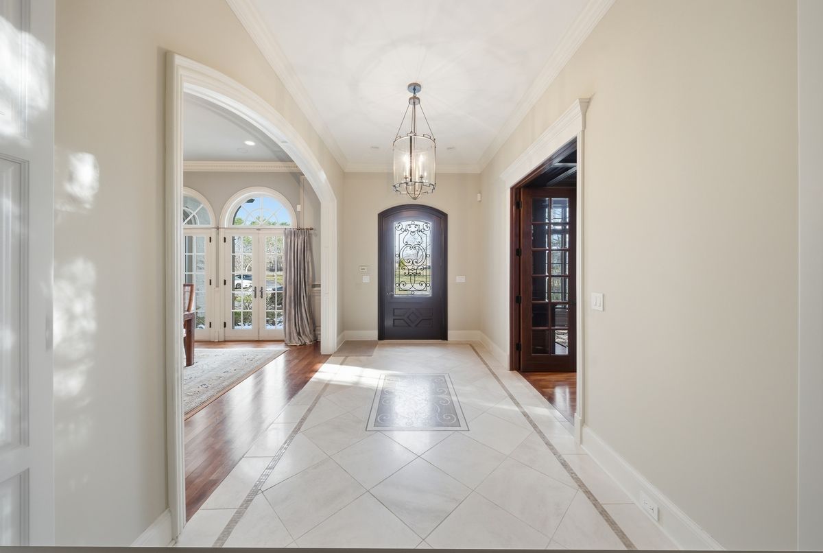 1128 Mt. Pleasant Road, Winnetka, IL 60093