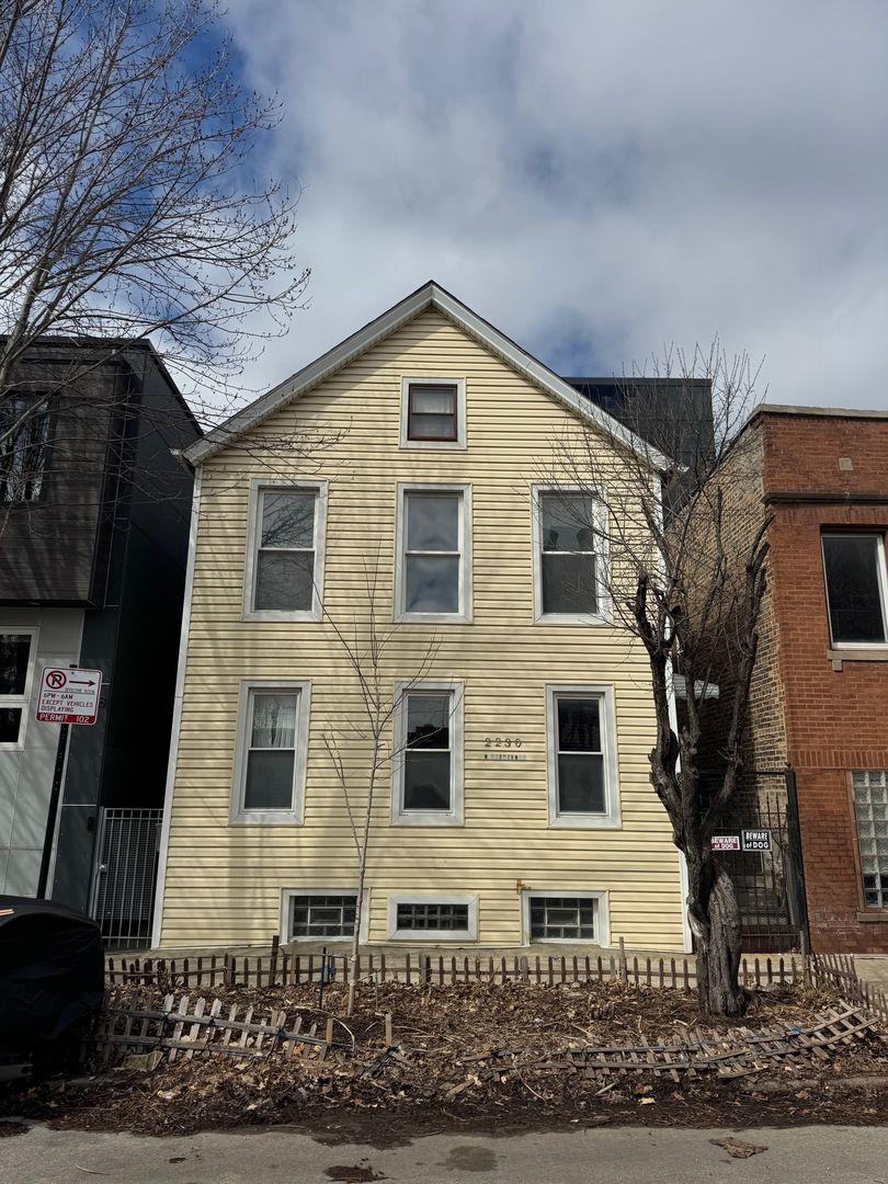 2230 N Washtenaw Avenue — Chicago, IL 60647