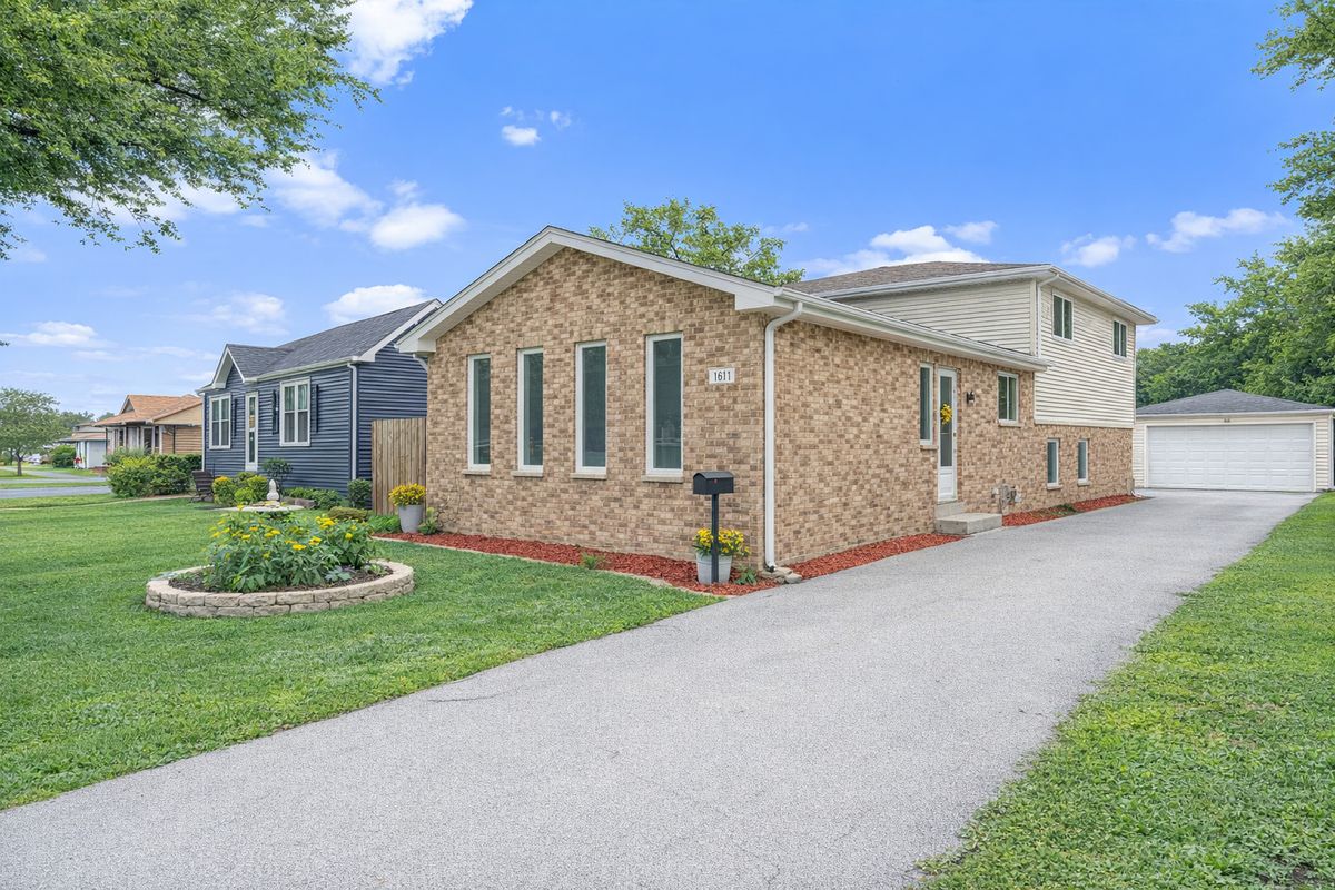 14619 Albany Avenue, Posen, IL 60469