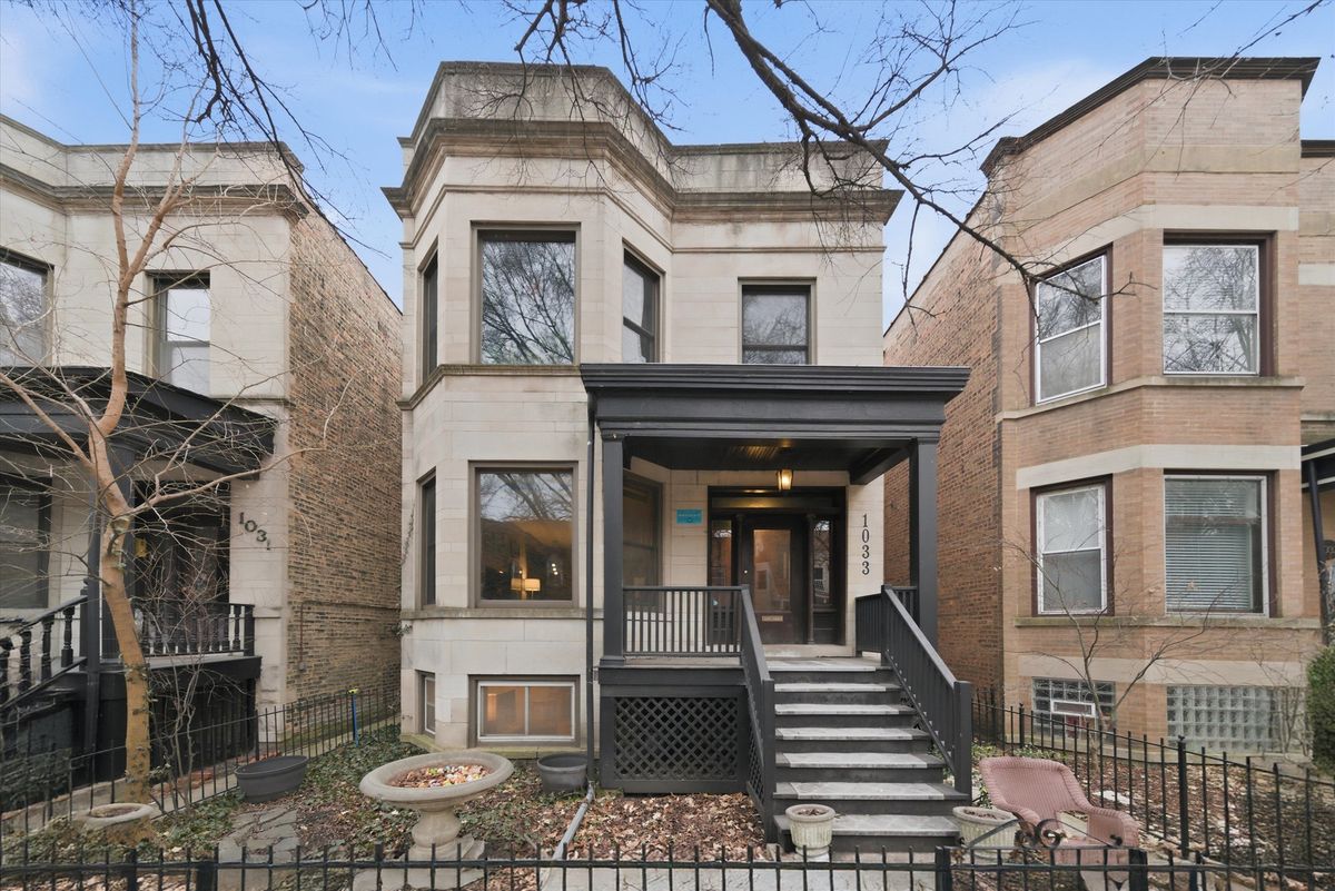 1033 DAKIN Street, Chicago, IL 60613